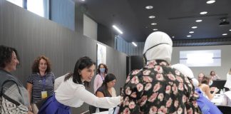 Ministrja Kushi mirëpret për herë të parë seminarin “eTwinning” në Tiranë, me mësues nga e gjithë bota