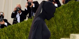 Tërhoqi gjithë vëmendjen, ja shuma marramendëse e bishtit të Kim Kardashian në Met Gala 2021