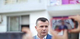 Balla: Për çdo socialist është ëndërr të drejtojë Qarkun e Fierit, Gramoz Ruçi është i pazëvendësueshëm