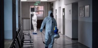 “Gjendja në spitale shumë e rënduar”/ Infektologu në Kosovë: Vaksina shpëton jetë dhe është e vetmja mundësi