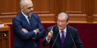 Sali Berisha: “Kisha vendosur mos të kthehesha kurrë, por rrethanat e tilla të zgjojnë dhe nga varri”