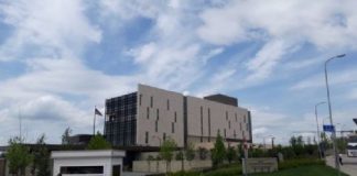 Tërhiqen Njësitë Speciale nga veriu i Kosovës, reagon SHBA: Përparim i mirë, KFOR i pranishëm në kufi për dy javë