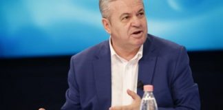 Shpërthen Murrizi ndaj Berishës. Iu kthye karma. Të marrë lopatën e të pastrojë plehun e vet