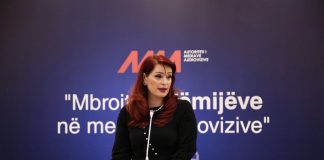“Mbrojtja e fëmijëve në mediat audiovizive”, kryetarja e AMA-s Krasniqi: Rishikim i Kodit të Transmetimit