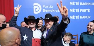 Një ‘cowboy’ i bashkohet Foltoreve, Berisha: Ka ardhur nga Teksasi kastile për mua!