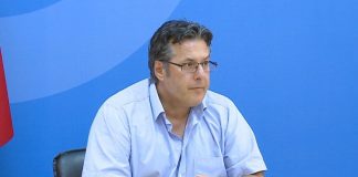 Paloka shkoi për syze dhe nxorri dy herë sytë