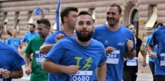 FOTO/ Çmimi i madh 5 000 euro. Zbulohen çmimet fituese për çdo kategori të Maratonës së Tiranës