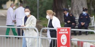 ‘Vaksinimi ka ulur ndjeshëm numrin e të shtruarve kronikë’/ Mjekja: Delta, më agresiv për gratë shtatzëna