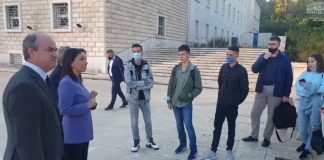 Ministrja Kushi, vizita ndërgjegjësuese nëpër universitete për vaksinimin e studentëve