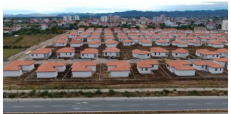 Rama nxjerr videon nga kantieri i rindërtimit në Fushë-Krujë: Puna në lagjen Rilindja po i afrohet fundit