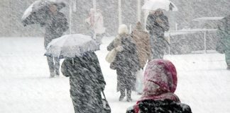 Kthehet i ftohti siberian/ Java vazhdon me deborë e ngrica, flet sinoptikania