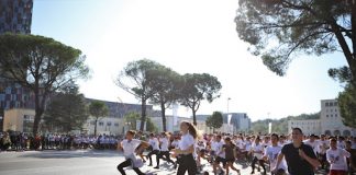 Nesër gara Fun Run me nxënësit e shkollave 9-vjeçare , ja rrugët ku do ndalohet qarkullimi dhe parkimi
