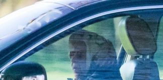 Mbretëresha 95-vjeçare e Britanisë fotografohet duke drejtuar makinën Jaguar pas daljes nga spitali