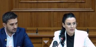 “Mallakastra kampione,” Balluku nxjerr shifrat e punonjësve “tepër” të ujësjellësit në qarkun e Fierit