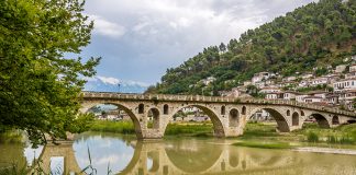 Shqipëria turistike në edicionin 2022 të britanikes “Bradt Guides”