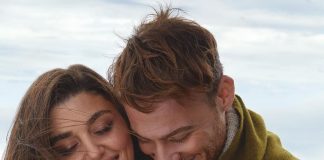 Më të dashuruar se kurrë më parë! Hande Erçel flet publikisht për lidhjen me Kerem Bürsin