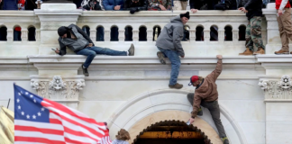 Refuzohet kërkesa e Trumpit për të bllokuar dokumentet për 6 janarin