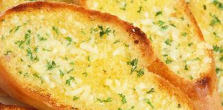 5 arsye të forta pse duhet të hani bukë të thekur