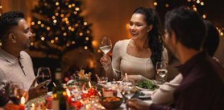 Larmishmëria e kontinentin evropian, peshku apo gjeli? Si festohen Krishtlindjet në Evropë