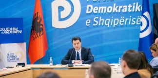 Basha hap dosjet për Berishën, nga Millosheviçi e Sudja, te “baxhanaku i Gërdecit”! Zbardhet mesazhi për deputetët