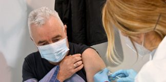 Izraeli planifikon dhënien e dozës së katërt të vaksinës