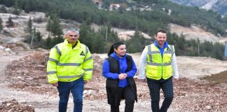 Balluku inspekton në Korçë masat për mirëmbajtjen dimërore të akseve rrugore