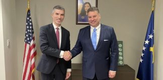 Ambasadori i ri i Kosovës në SHBA takon Escobarin: Rikonfirmuam objektivin tonë të përbashkët për të thelluar marrëdhëniet e veçanta Kosovë-SHBA