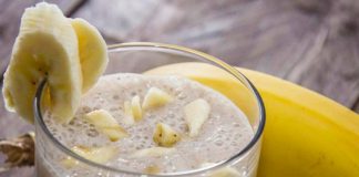 Qumësht me banane, a duhet ta pini në mëngjes?