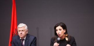 Ministrja Kushi në takim me zyrat arsimore për sistemin kombëtar të të dhënave arsimore SMIP në të gjitha shkollat e vendit