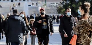 “Mjekët e pavaksinuar afat deri më 31 mars, ndryshe do të pushohen”, Ministri grek i shëndetësisë paralajmëron masat e reja