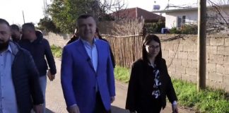 Zgjedhjet e pjesshme të 6 marsit, Balla takon banorët e lagjes ‘18 Tetori’: Investimi në Përroin e Lushnjes është urbanizimi real i qyetit