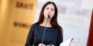 MIRELA KUMBARO i jep goditje dizinformimit: Llixhat e Bënjës nuk janë tharë, videot e publikuara janë kur po bëhej testimi (PUBLIKON FOTOT e SOTME)
