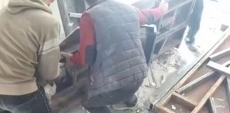 Video/ Hidhen në tokë dyert e blinduara në PD