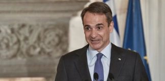 Qeveria Mitsotakis i mbijeton mocionit të mosbesimit në parlament, 158 deputetë votuan kundër