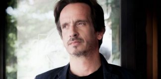 Ben Andoni: Idealistët materialistë