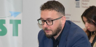 Ditën me Berishën, natën me Amerikanët!