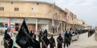 Si funksiononte administrata e ISIS? Dëshmia e ushtares shqiptare: Çdo familje merrte 50 dollarë, fëmijët mbi 16 vjeç futeshin në ushtri