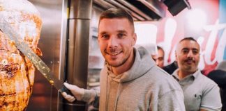 Podolski tani i pasur, falë… qofteve