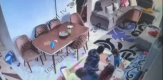 Pamje nga kamerat e sigurisë, Asqeri Mandri lë në mes lojën me vajzat e mitura dhe dhunon gruan