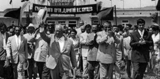 Kur Hrushovi u bë çakërqejf me raki mani kërceu e këndoi me artistin korçar