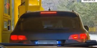 VIDEO/ Momenti kur audi plot me kanabis kapet në kufirin e Kapshticës