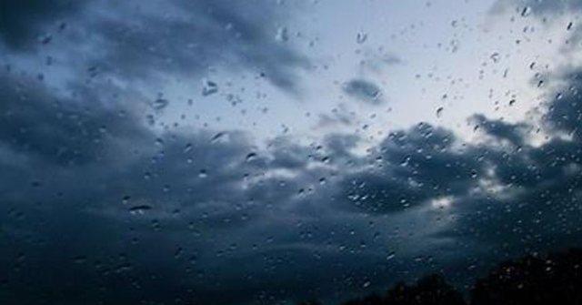 Vranësira dhe reshje shiu në zonat malore, parashikimi i motit për sot