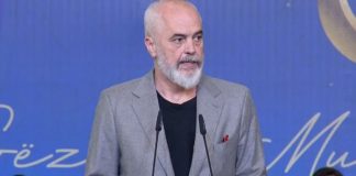 “Mezi e kemi pritur këtë me Lindën”, Rama shtron iftar: Na bashkon përkatësia