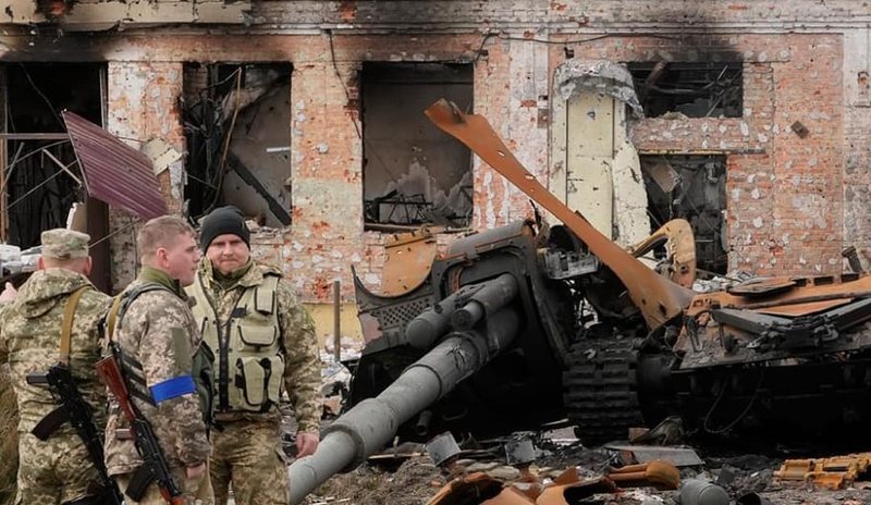 NATO  Rusia nuk ka as trupa  as mjete për të vijuar ofensivën në Ukrainë