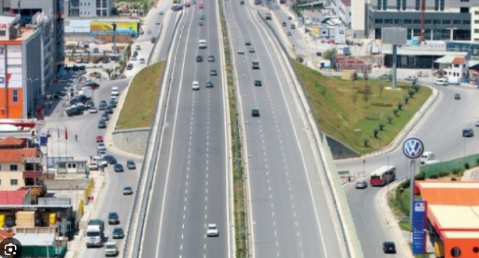 Rruga Tiranë Durrës  ARRSH  Sot nis puna me shtresat asfaltike Ja si devijohet trafiku