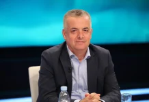 “Vuçiç do që Shqipëria ta humbasë projektin në Zvërnec”, Nazarko: Serbia u mërzit që humbi investimin e Trump