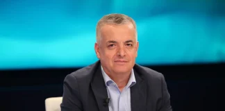 “Vuçiç do që Shqipëria ta humbasë projektin në Zvërnec”, Nazarko: Serbia u mërzit që humbi investimin e Trump