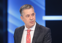 Arbitrazhi për Vlorën/ Shejtanët vallëzojnë gjithmonë jashtë shishes