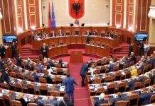 14 mln € fatura e largimeve të padrejta nga puna në 2024, ministritë ‘lumë’ shkarkimesh dhe në 2025! Kuvendi: DAP të analizojë lëvizjet e punonjësve