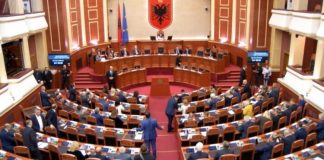 14 mln € fatura e largimeve të padrejta nga puna në 2024, ministritë ‘lumë’ shkarkimesh dhe në 2025! Kuvendi: DAP të analizojë lëvizjet e punonjësve